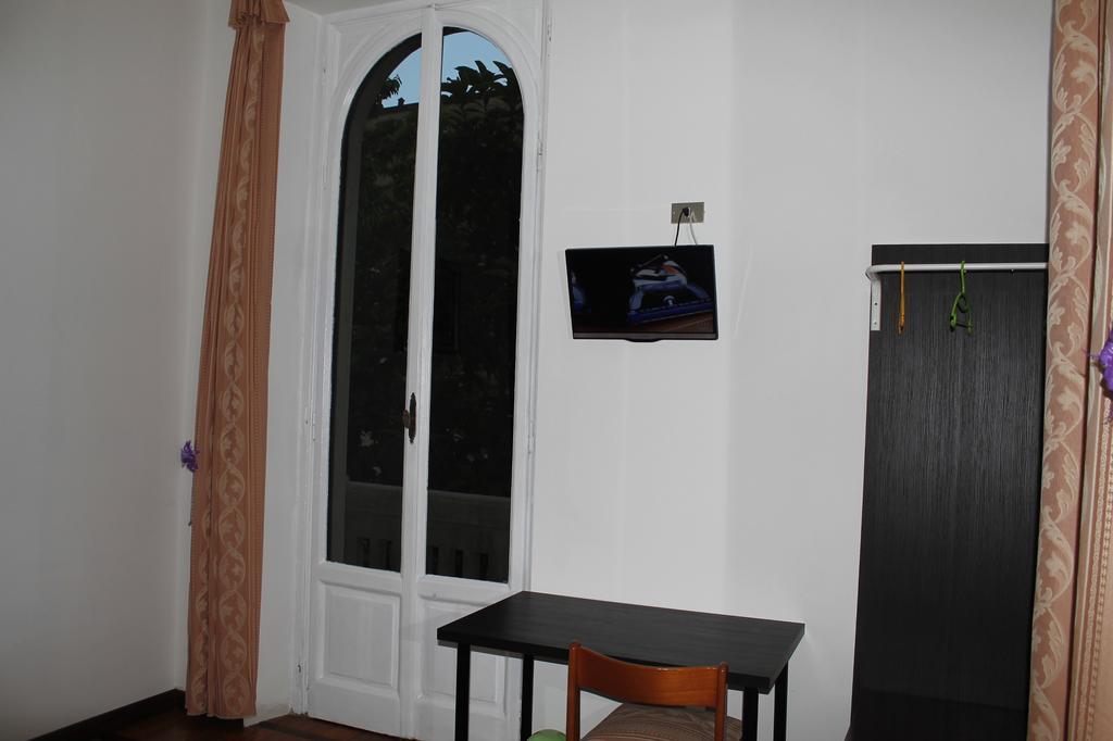 Hotel Luisa Milaan Buitenkant foto