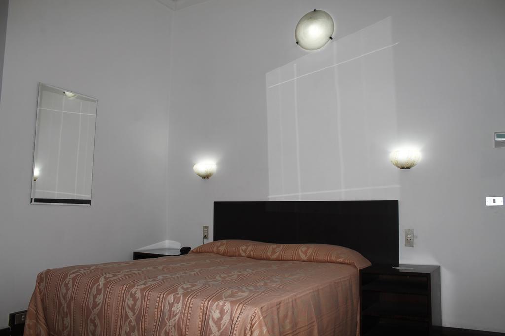 Hotel Luisa Milaan Kamer foto