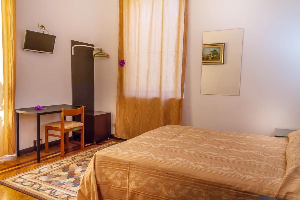Hotel Luisa Milaan Kamer foto