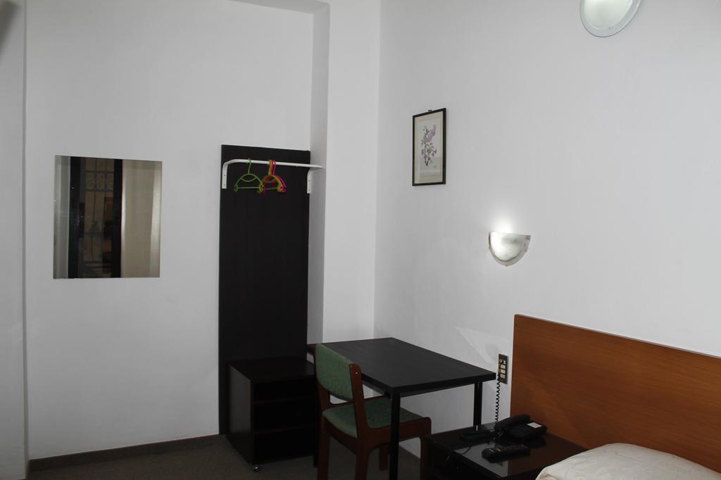 Hotel Luisa Milaan Kamer foto