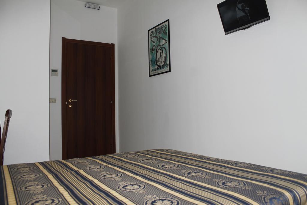 Hotel Luisa Milaan Kamer foto