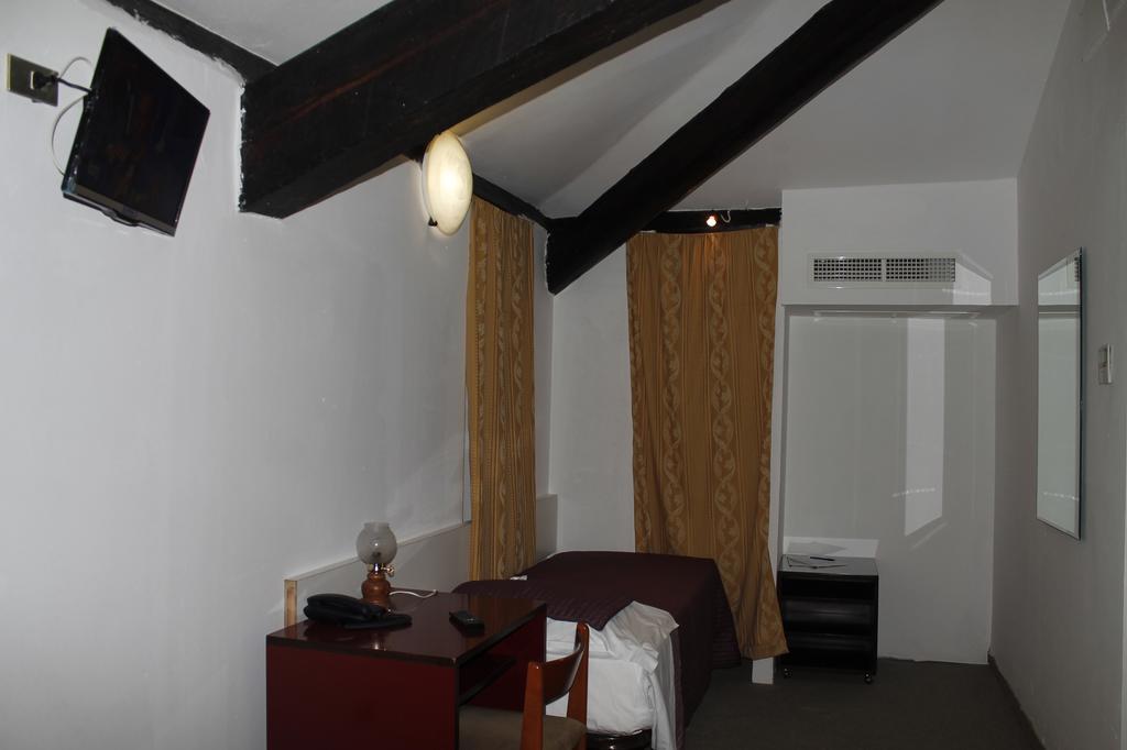 Hotel Luisa Milaan Kamer foto