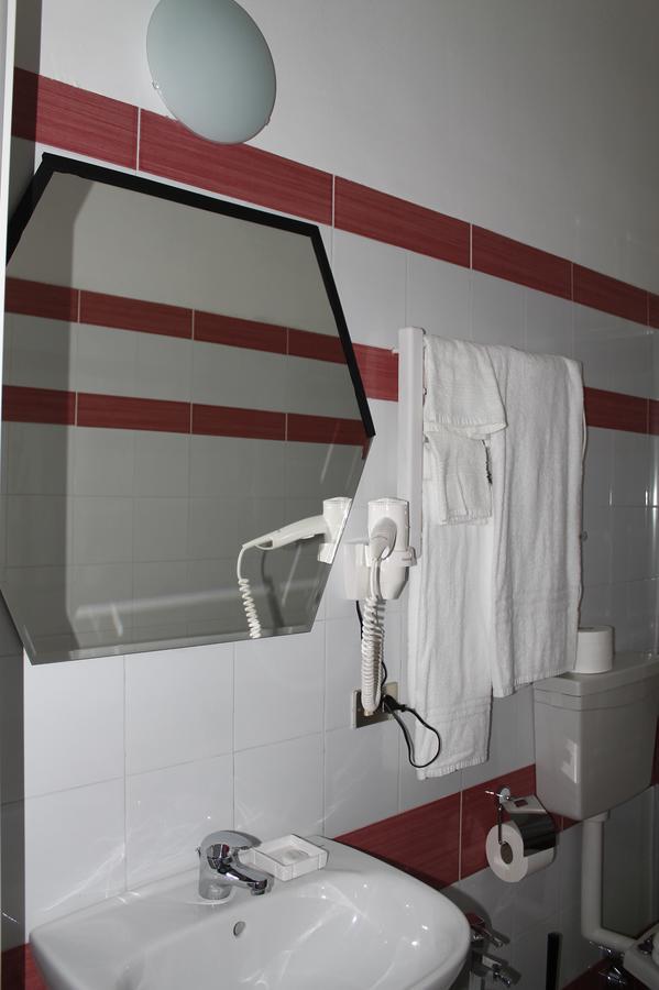 Hotel Luisa Milaan Kamer foto